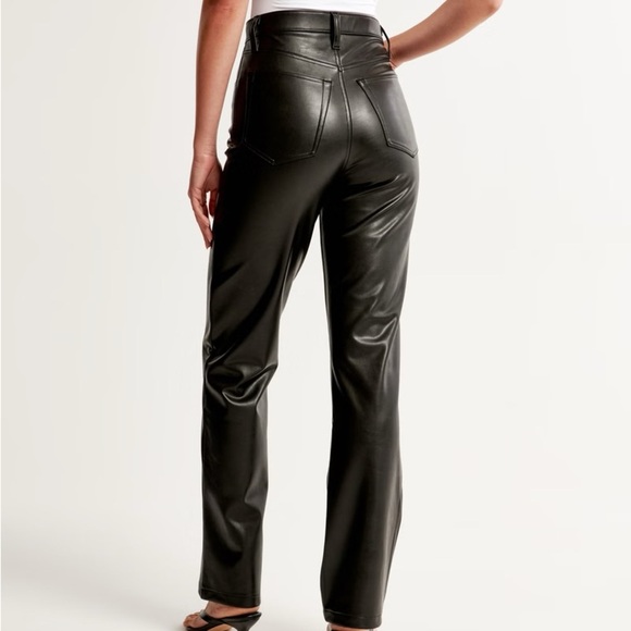 NWT Abercrombie and Fitch Ultra High Rise 90s Straight Vegan Leather Pants - Picture 7 of 14